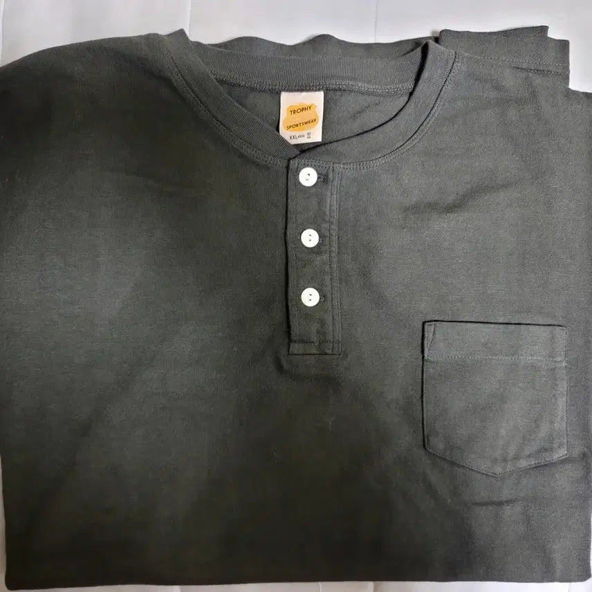[SOLD OUT] 트로피클로딩 헨리넥 블랙 xxl