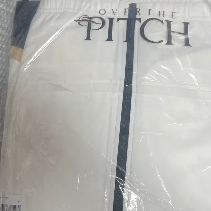 [SOLD OUT] 오버더피치 트리플에스 어셈블 우븐 집업 화이트 M 새상품