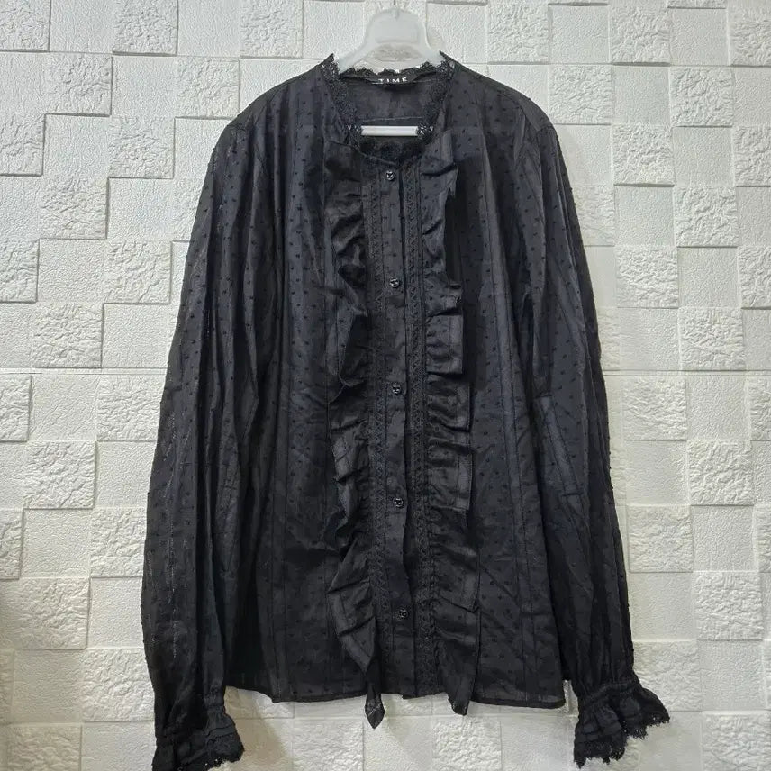 [SOLD OUT] TIME  봄 초여름 블라우스  레이스 21년