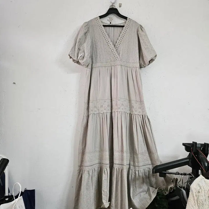 [BUNJANG] Punch Lace Long Dress Puff Short Sleeve / 펀칭 레이스 롱 원피스 퍼프 반팔55