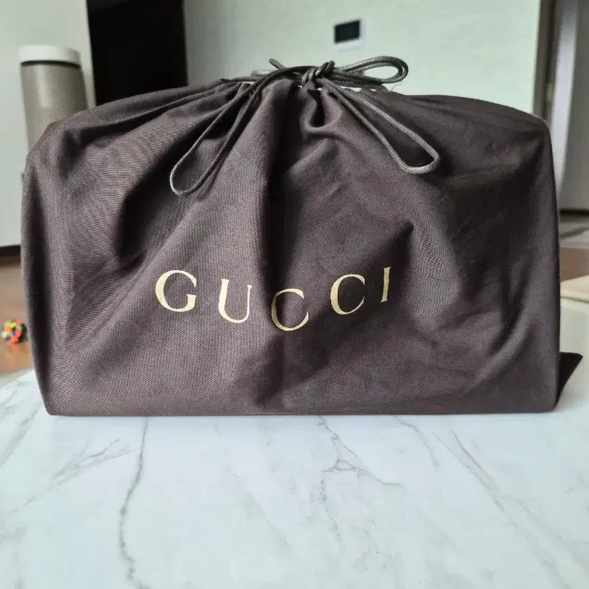 [BUNJANG] Gucci Emily Microguccissima Leather Shoulder Bag / 구찌 마이크로시마 레더 에밀리 숄더백 블랙(정품)