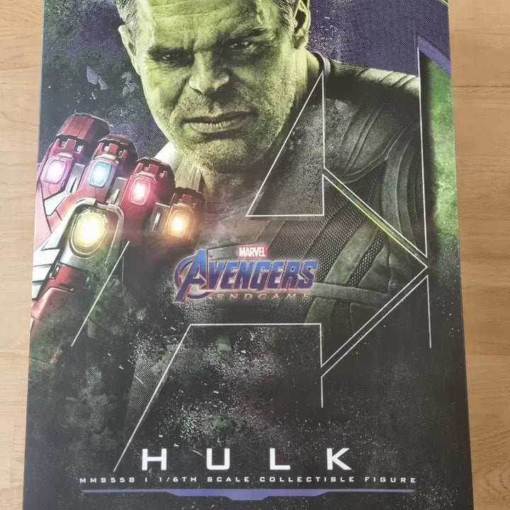 [BUNJANG] Hot Toys Avengers Endgame Hulk Figure / 핫토이 어벤져스 엔드게임 헐크 피규어