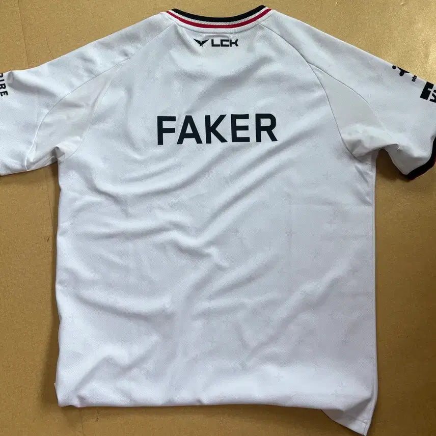 [BUNJANG] T1 Faker 2025 Jersey L / 2025 T1 유니폼 판매합니다(FAKER) 가격 마지막내림