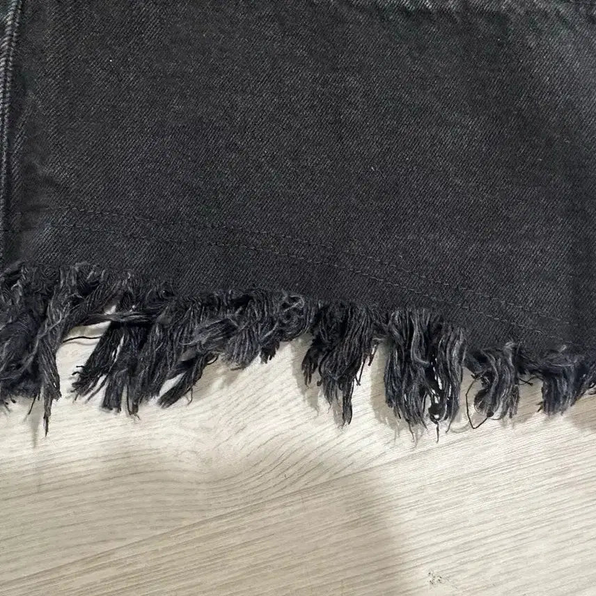 [BUNJANG] The Ilma Black Denim Vest / 더일마 블랙 데님 조끼 청베스트
