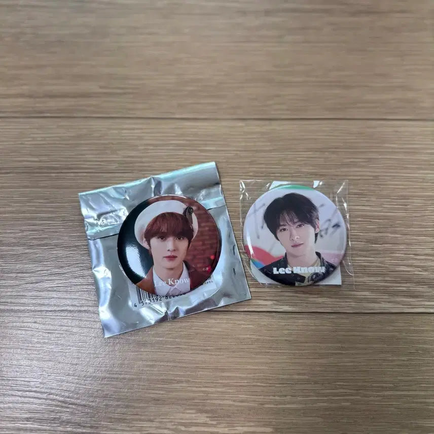[BUNJANG] Stray Kids Lee Know Can Badge Set / straykids 리노 캔뱃지 세트