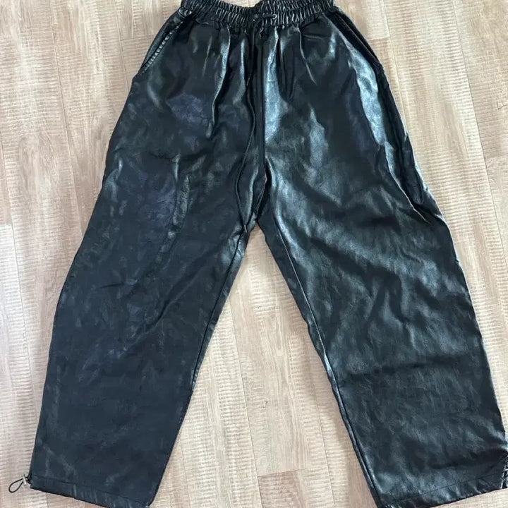 [BUNJANG] After Monday Leather Pants / 에프터먼데이 레더 팬츠