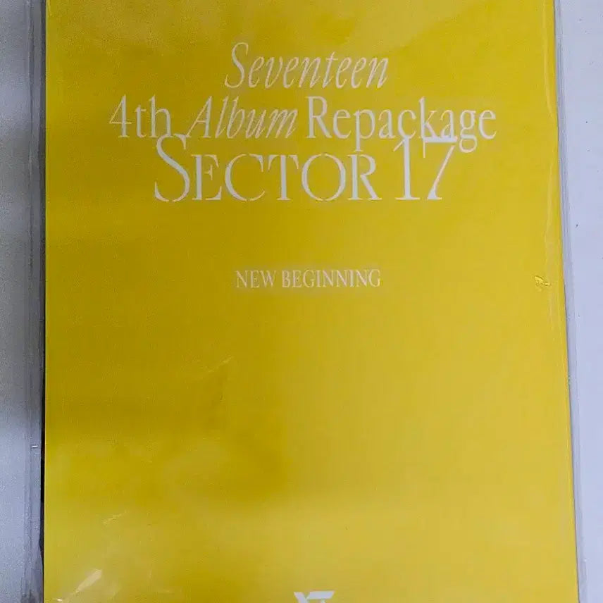 [BUNJANG] Seventeen FML Sector 17 Fabric Poster (Sealed) / 세븐틴 페더썬 섹터17 패브릭 포스터 미개봉