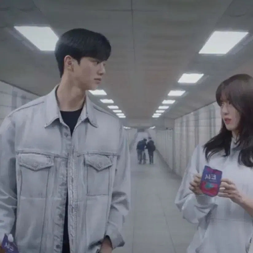 [BUNJANG] Solid Homme 22SS Grey Faded Denim Jacket / 솔리드옴므 22ss 그레이 페이디드 데님자켓 50