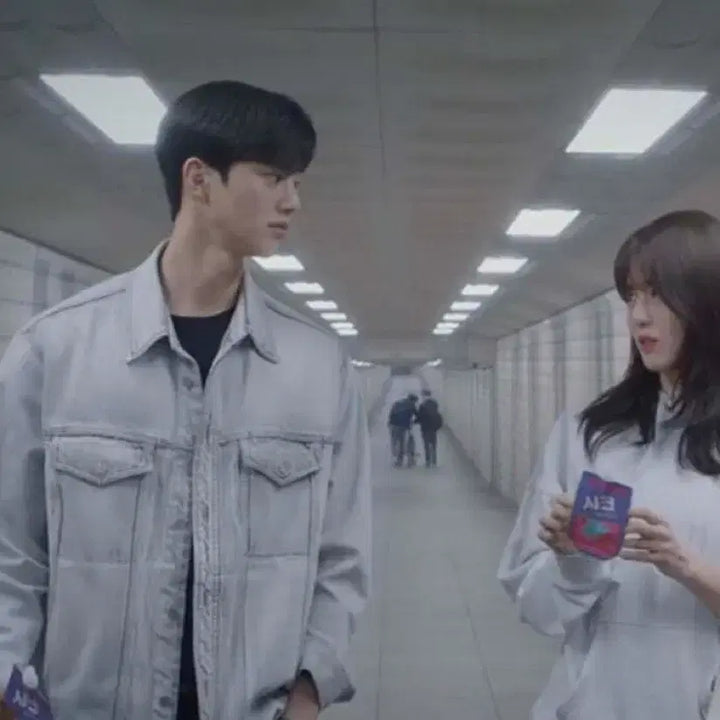 [BUNJANG] Solid Homme 22SS Grey Faded Denim Jacket / 솔리드옴므 22ss 그레이 페이디드 데님자켓 50