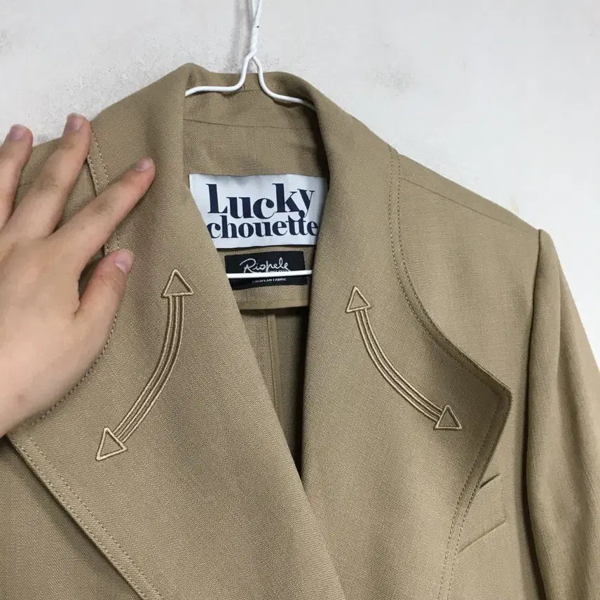 [BUNJANG] Lucky Chouette Double Embroidered Jacket / 23 럭키슈에뜨 더블 자수 자켓 36