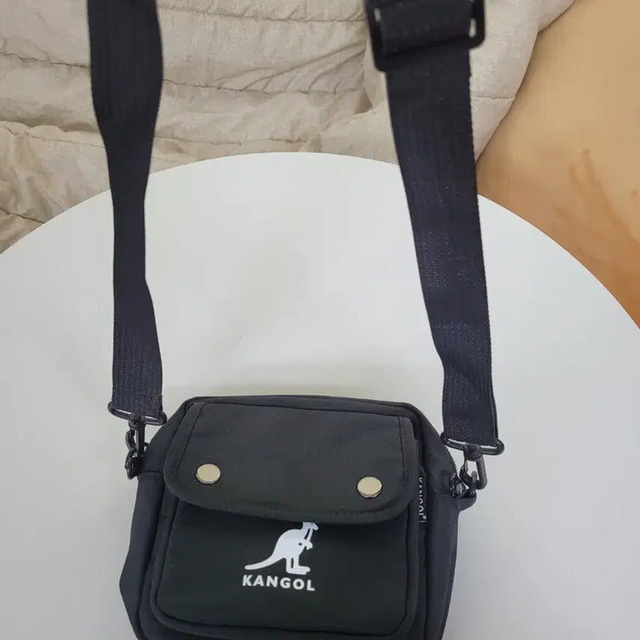 [SOLD OUT] 캉골 블랙 미니 크로스백