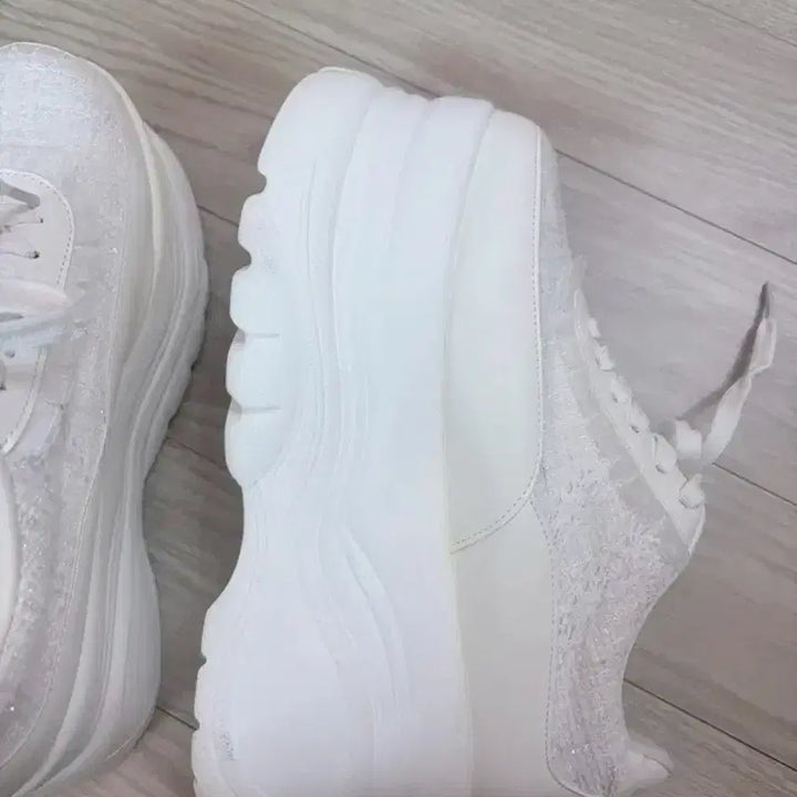 [BUNJANG] White Platform Sneakers / 미사용 화이트 통굽 스니커즈 운동화 양산형 지뢰계 양지뢰 스나계 판매