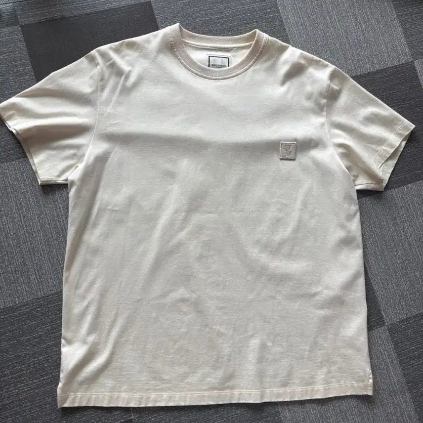 [BUNJANG] Wooyoungmi Fuzzy Ivory T-shirt / (한정판) 우영미 퍼지 레인보우 백로고 반팔 46