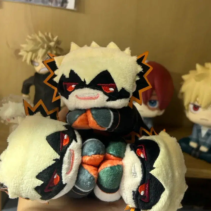 [BUNJANG] Bakugo Katsuki Hugging Clip Plushie / 바쿠고카츠키 허그 집게누이 판매