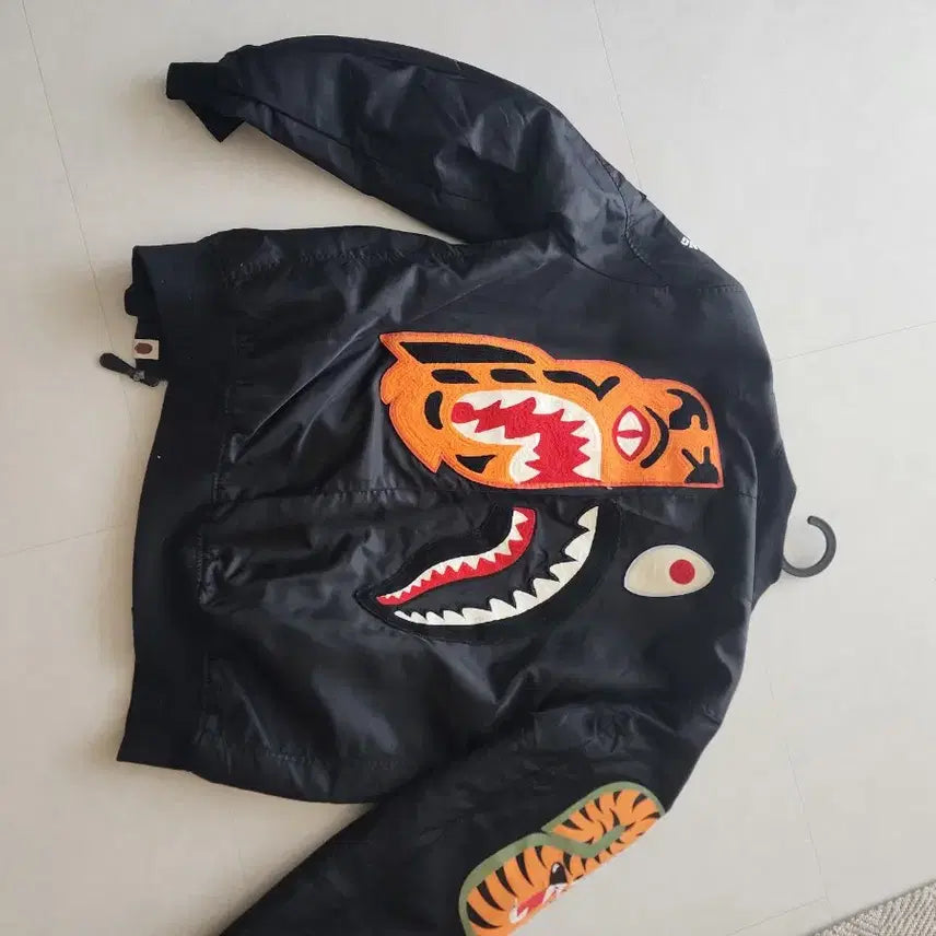 [BUNJANG] Bape Style Tiger Graphic Vintage Jacket / 베이프 st 빈티지 자켓