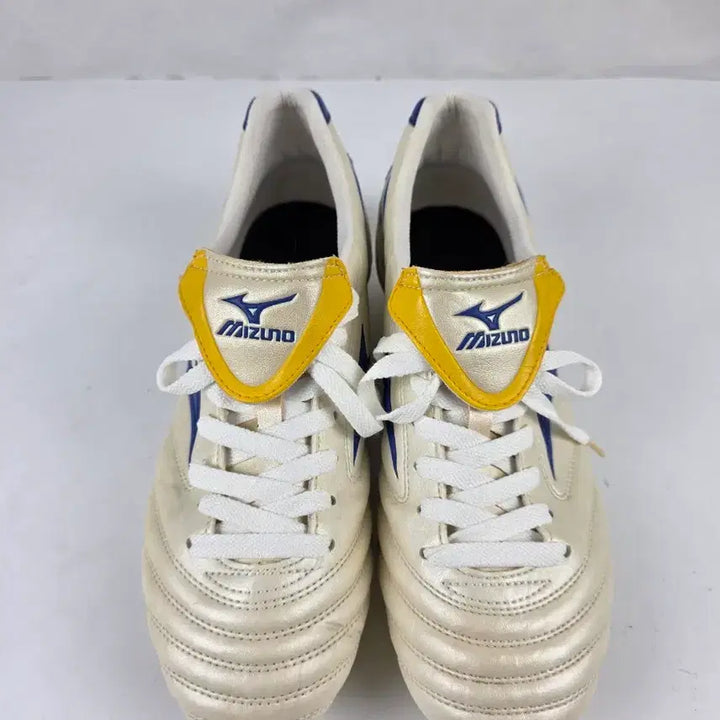 [SOLD OUT] 빈트로^^270 미즈노 축구화