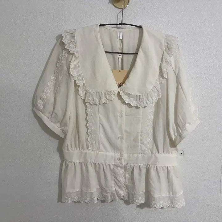 [BUNJANG] Lili &amp; Co Ivory Lace Collar Blouse / 리리앤코 아이보리 레이스 카라 블라우스