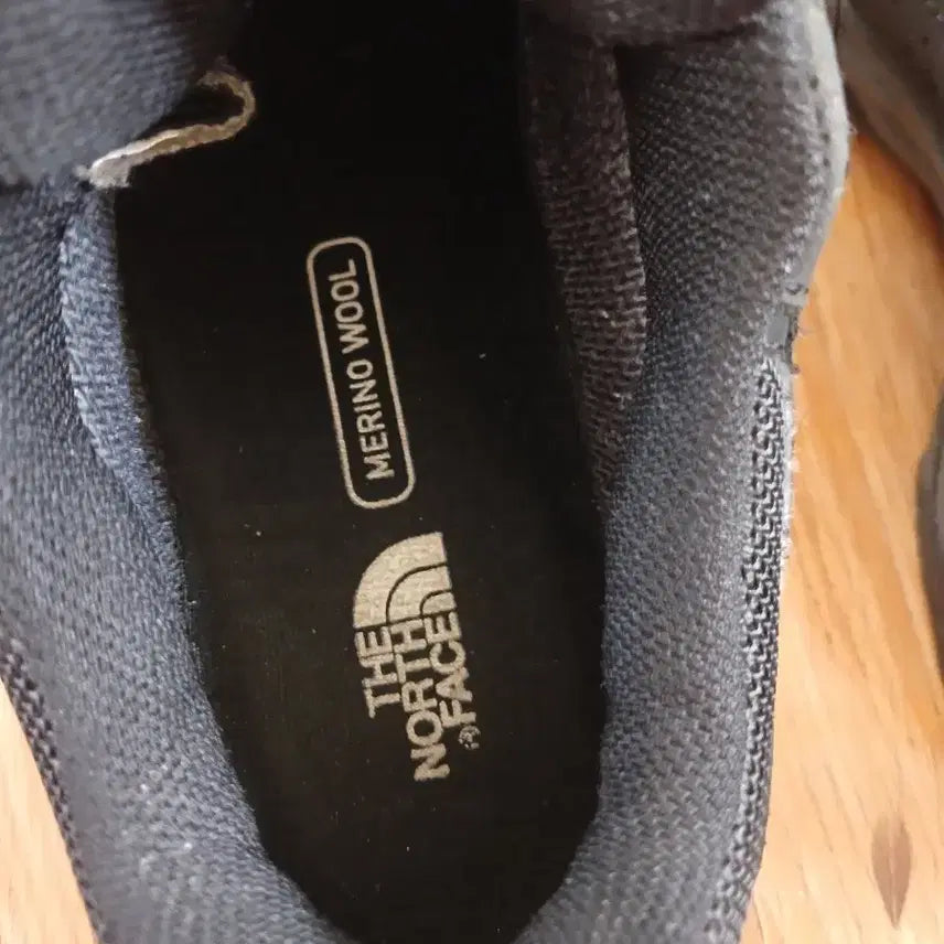 [BUNJANG] The North Face Boa Trekking Lightweight Hiking Boots 245 / 노스페이스 보아 트레킹 경등산화 245