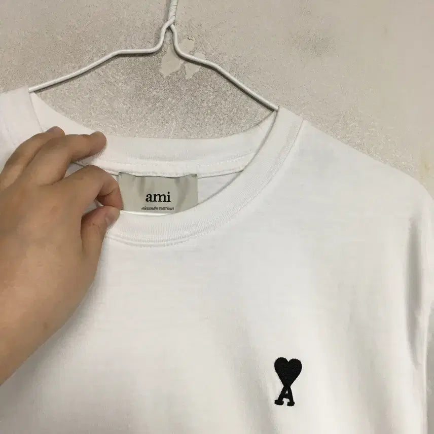[BUNJANG] AMI Ami Genuine Short-Sleeve T-Shirt / AMI 아미 정품 반팔 티셔츠