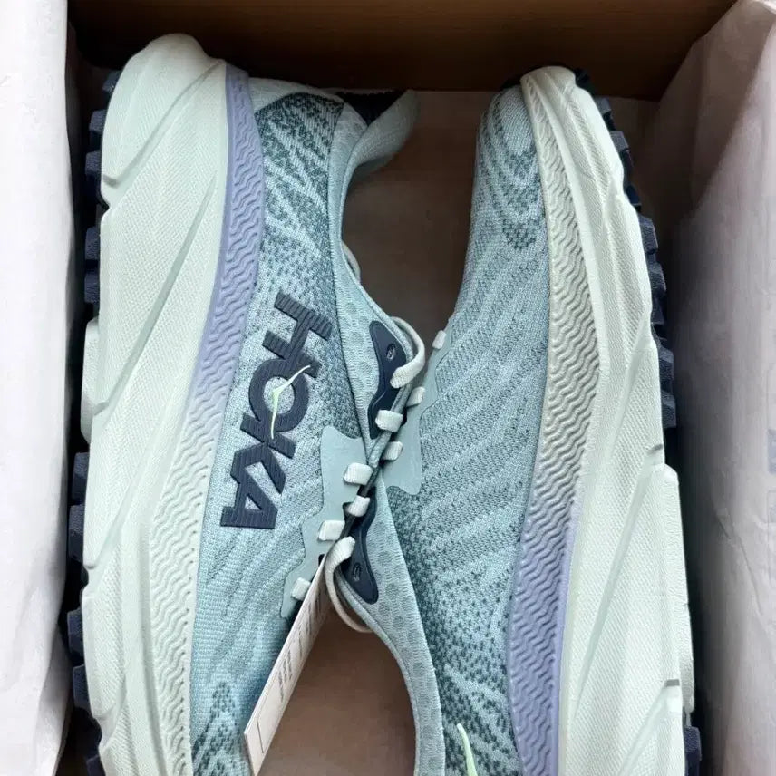 [BUNJANG] Hoka Sky Blue Running Shoes Size 245 / 호카 운동화 스카이 블루 새상품 사이즈 245
