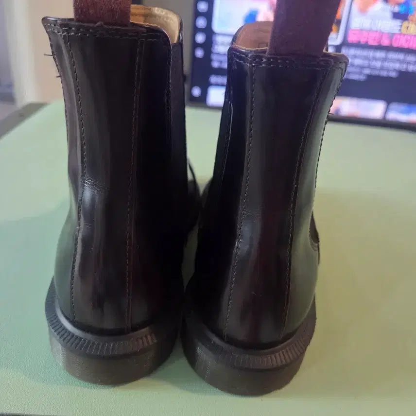 [BUNJANG] Dr. Martens Flora Chelsea Boots UK3 (220) / 닥터마틴 플로라 첼시 부츠 UK3 (220)