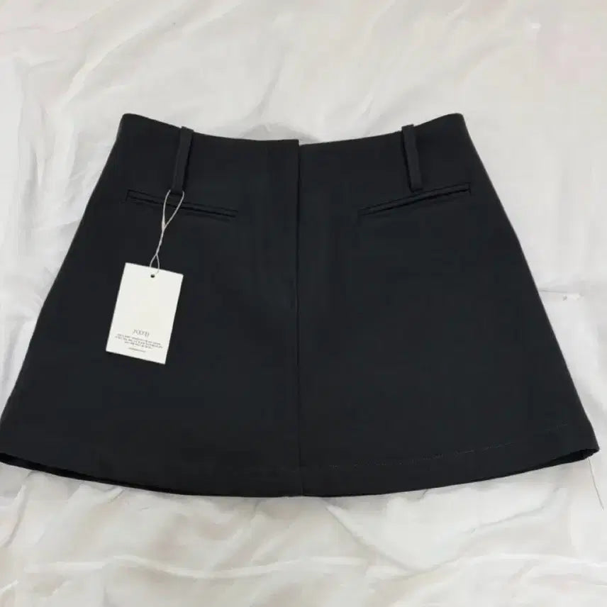 [SOLD OUT] [새 상품] 쥬드마켓 모던 스커트 m