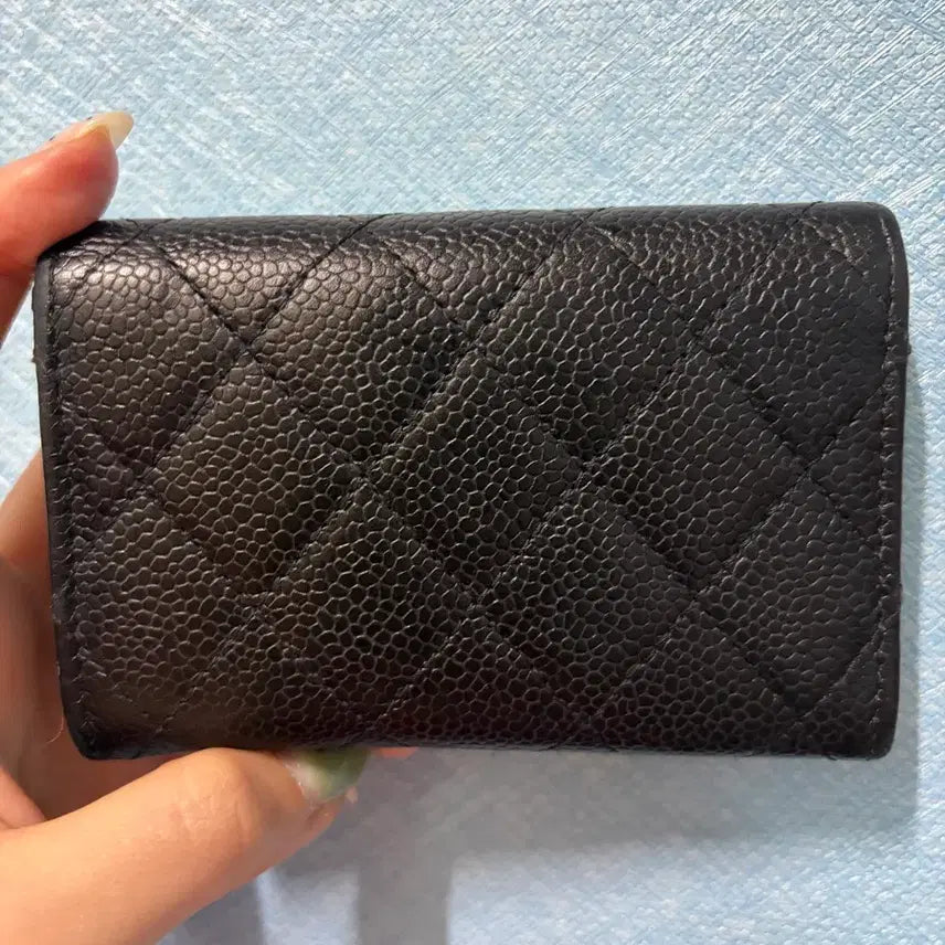 [SOLD OUT] 샤넬 캐비어 클래식 지갑 에눌가능