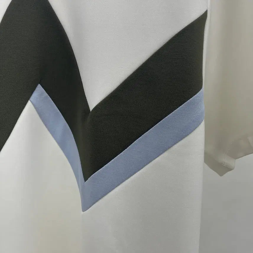 [BUNJANG] SYSTEM HOMME Zigzag Color Block Round Neck T-Shirt / 시스템옴므 원포인트 반팔티셔츠