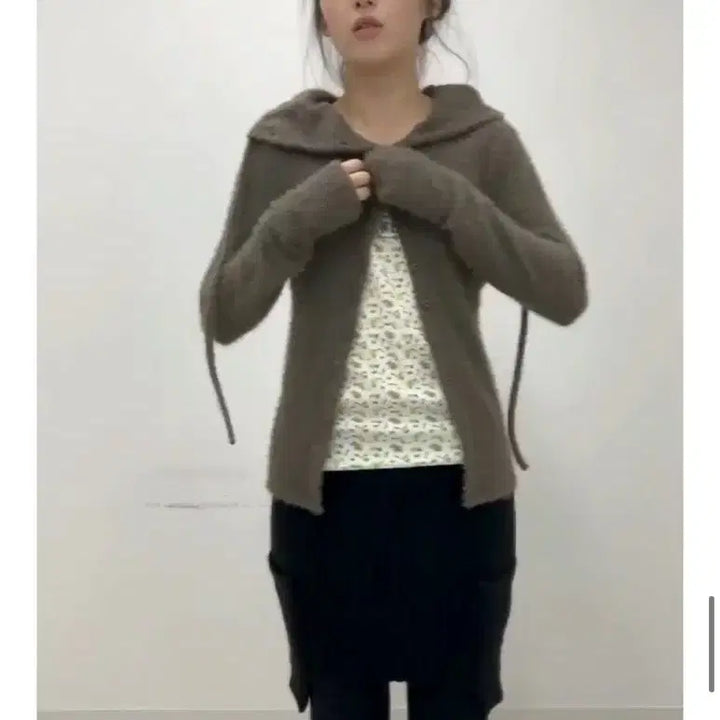 [BUNJANG] Shop Fairy Button Cardigan / 샵페어리 버튼 가디건