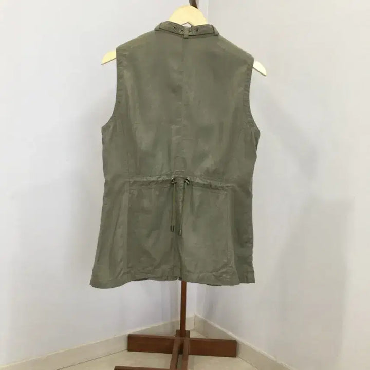 [BUNJANG] Vintage Khaki Zip-Up Vest / jpn빈티지 카키색 디테일 집업베스트