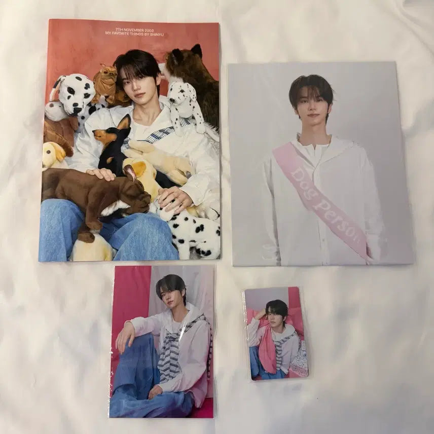 [BUNJANG] NewUs Shinyu Favorite Box Set / 신유 생일박스 페이보릿 박스 포카 포토북 포스터 엽서 세트