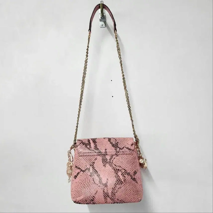 [BUNJANG] Maria Keonjoo Pink Python Chain Mini Shoulder Bag / 마리아꾸르끼 핑크 파이톤 체인 미니 숄더백