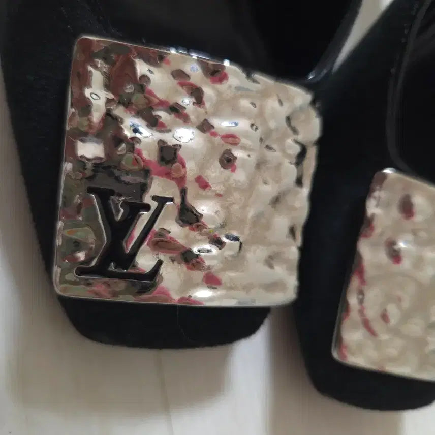 [BUNJANG] Louis Vuitton Suede Mary Jane High Heels / 루이비통 스웨이드 메리제인 하이힐