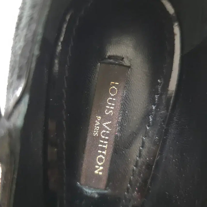 [BUNJANG] Louis Vuitton Suede Mary Jane High Heels / 루이비통 스웨이드 메리제인 하이힐