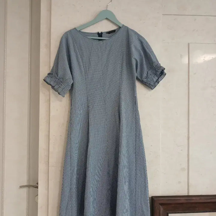 [BUNJANG] The iZZAT Gingham Check Short Sleeve Dress / 더 아이잗 깅엄체크 원피스