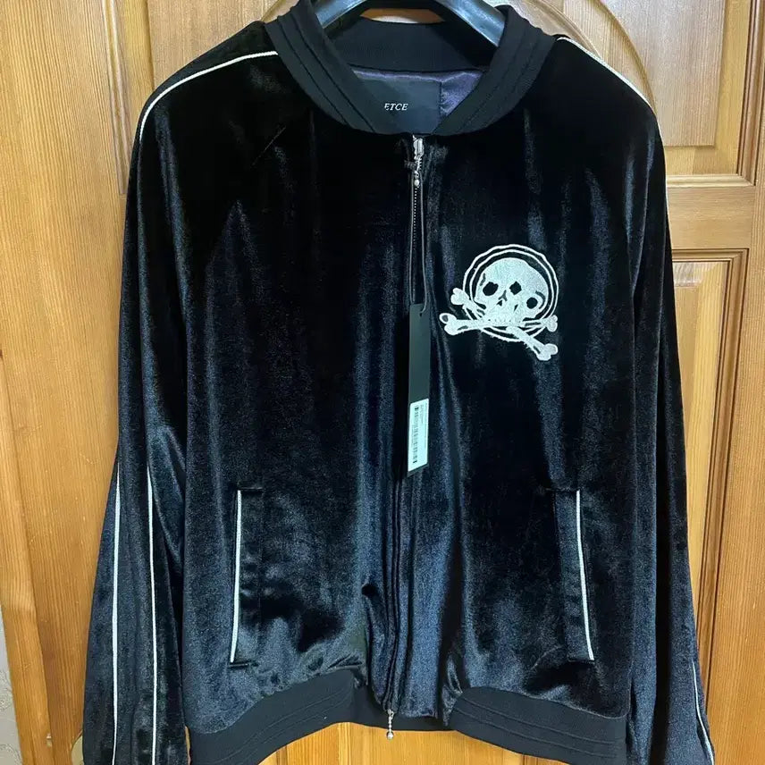 [BUNJANG] ETCE Velvet Souvenir Jacket L / [L] ETCE 스컬 벨벳 수베니어 자켓