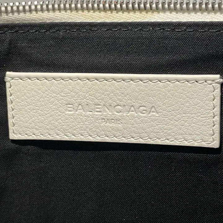 [BUNJANG] Balenciaga White Leather Clutch Bag / 발렌시아가 화이트 클러치 백