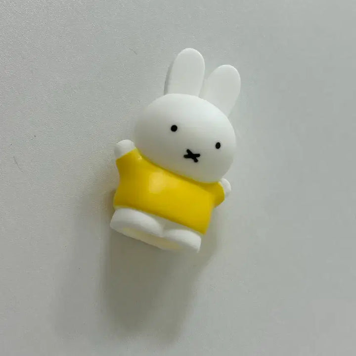 [BUNJANG] Miffy Finger Figurine / 미피 손가락 피규어