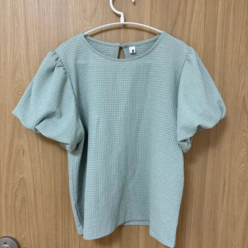 [BUNJANG] Puff Sleeve Short Blouse / 퍼프반팔블라우스
