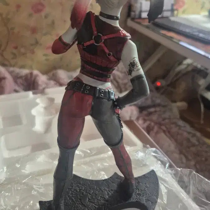 [BUNJANG] HiliQueen Resin Figure / 힐리퀸레진