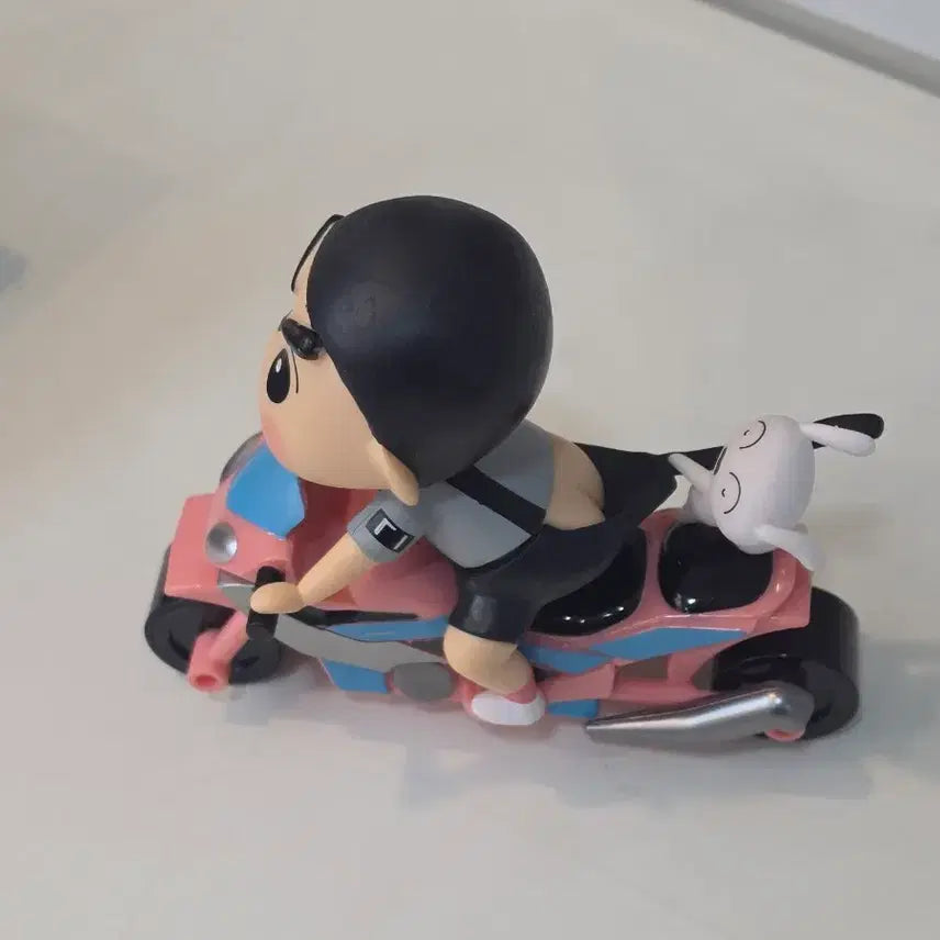 [BUNJANG] Crayon Shin-chan Motorcycle Figure with Shiro / 짱구 오토바이 피규어 (+흰둥이)