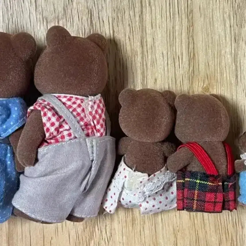 [BUNJANG] Sylvanian Families Timbertop Bear Family Set (Discontinued) / (엄마아기판완)올드 단종 실바니안 팀버탑 곰 가족 일괄