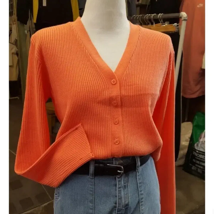 [BUNJANG] Fine Ribbed Long Sleeve V-Neck Cardigan - Salmon Orange / 잔골지 긴팔 브이넥 가디건 살몬 오렌지