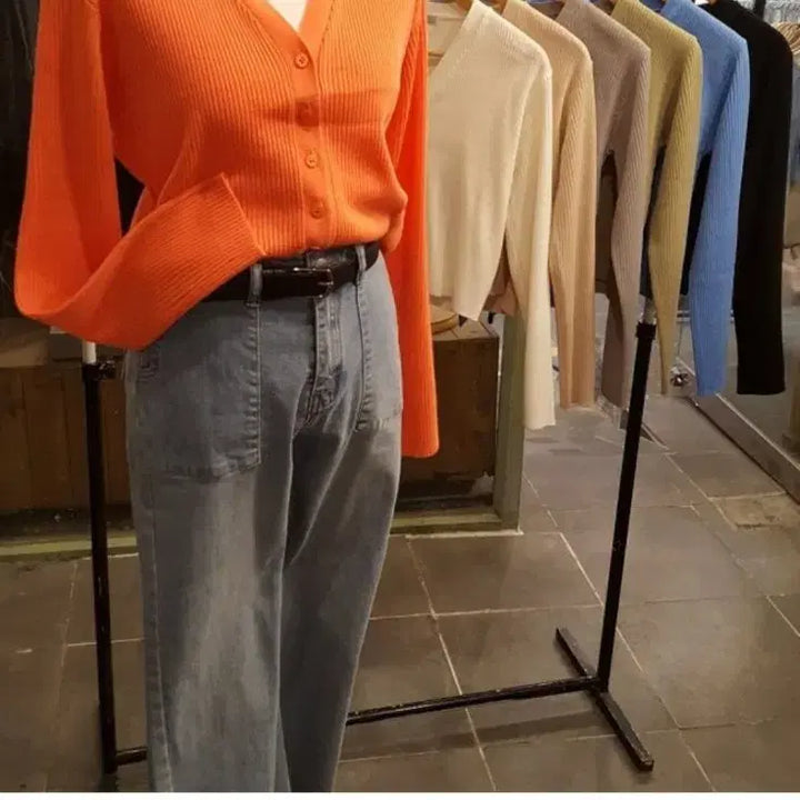 [BUNJANG] Fine Ribbed Long Sleeve V-Neck Cardigan - Salmon Orange / 잔골지 긴팔 브이넥 가디건 살몬 오렌지