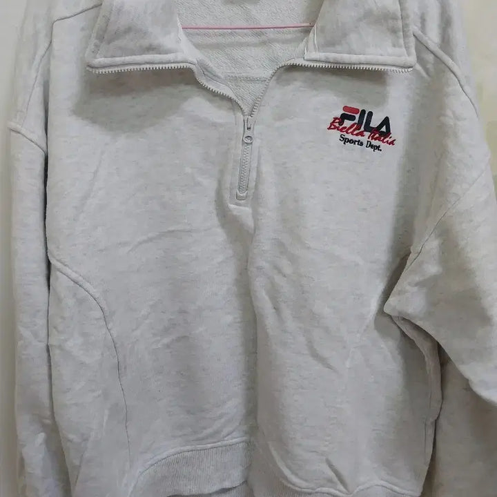 [SOLD OUT] 휠라 반집업 티셔츠 100