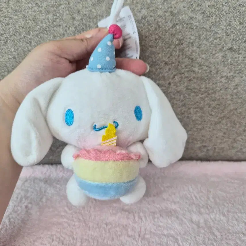 [BUNJANG] Sanrio Cinnamoroll Plush Keychain / 정품) 산리오 시나모롤 인형 키링 새상품