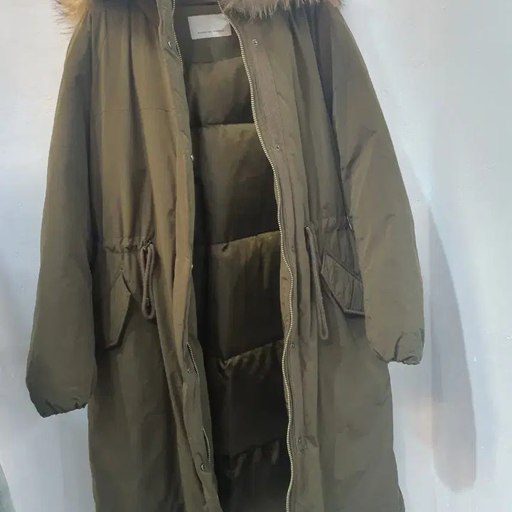 [BUNJANG] VOV Khaki Goose Down Long Padding with Racoon Fur Hood / 보브 카키색  구스다운 롱 패딩  라쿤털 후드