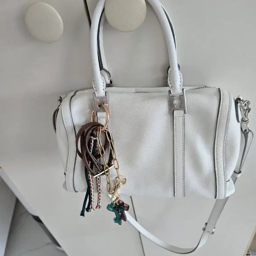 [BUNJANG] Vunque One Eleven Piccolo Crossbody Bag White / 분크 원일레븐 피콜로 화이트