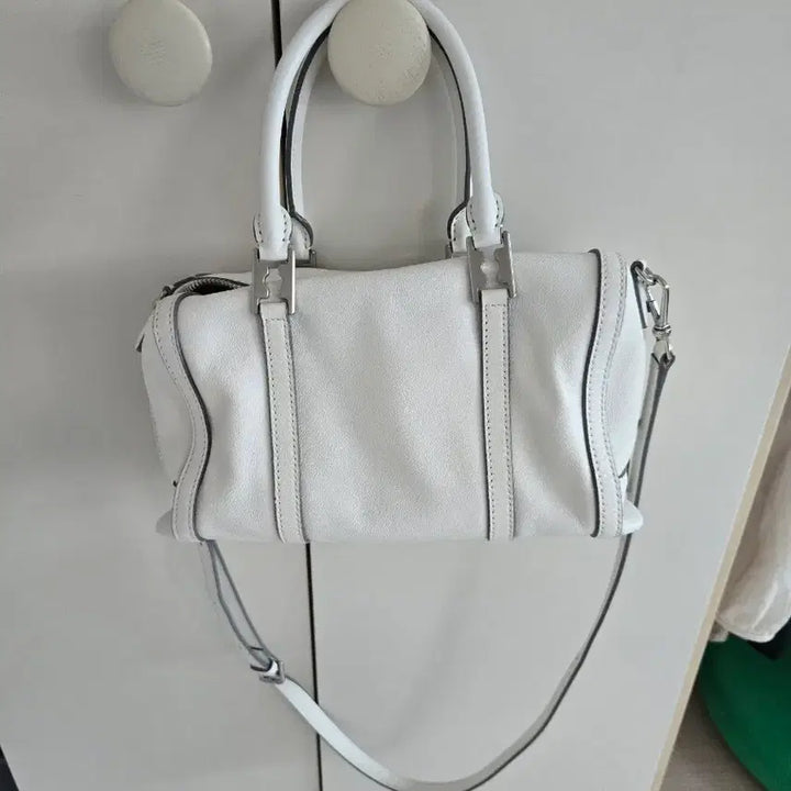 [BUNJANG] Vunque One Eleven Piccolo Crossbody Bag White / 분크 원일레븐 피콜로 화이트
