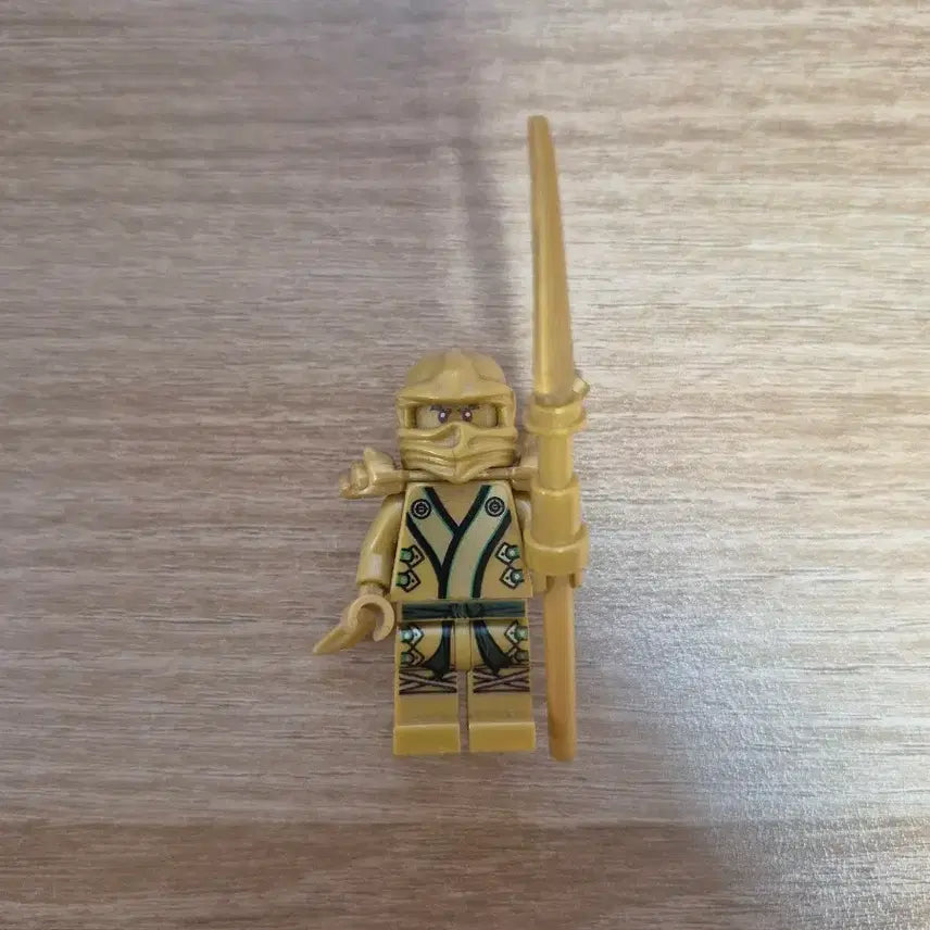 [BUNJANG] LEGO Ninjago Minifigure Lloyd Golden Ninja / 레고 닌자고 미니피규어 로이드 골든닌자